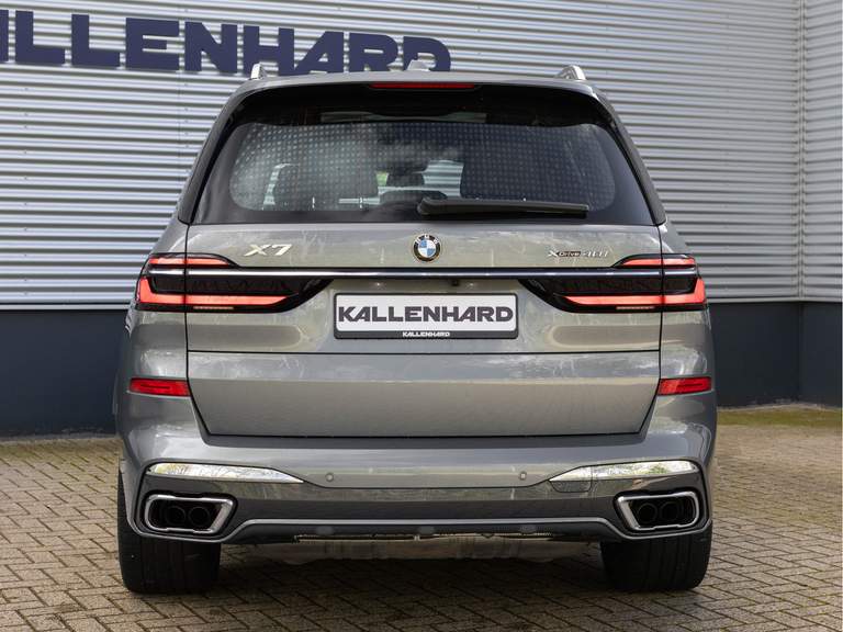 BMW BMW