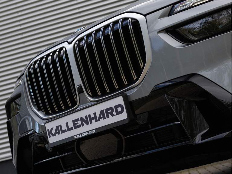 BMW BMW