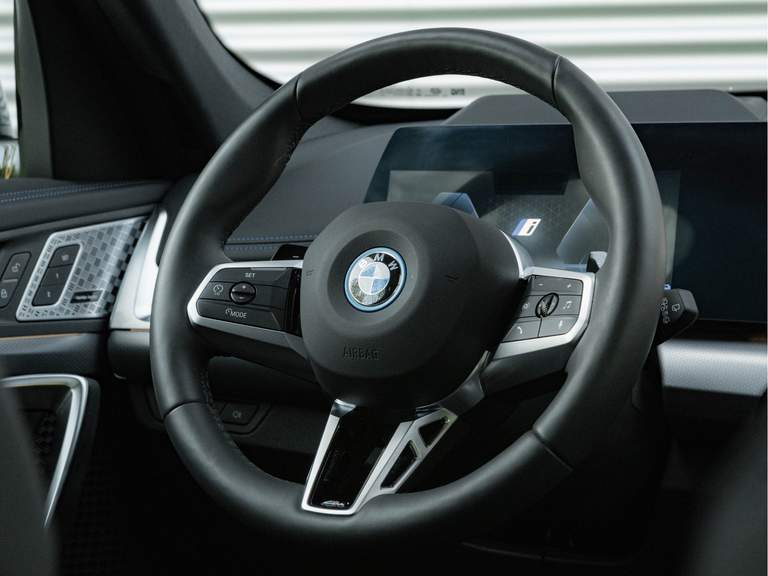 BMW BMW