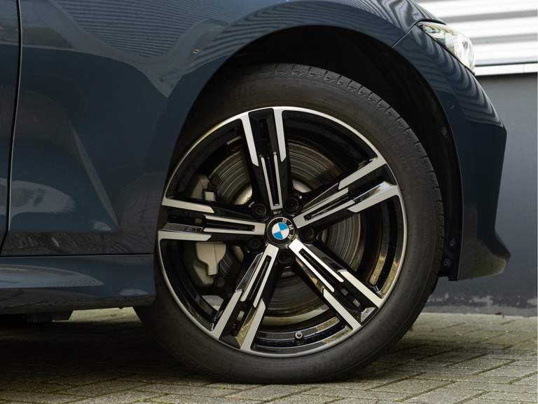 BMW BMW