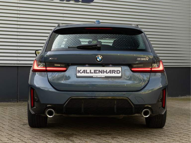 BMW BMW