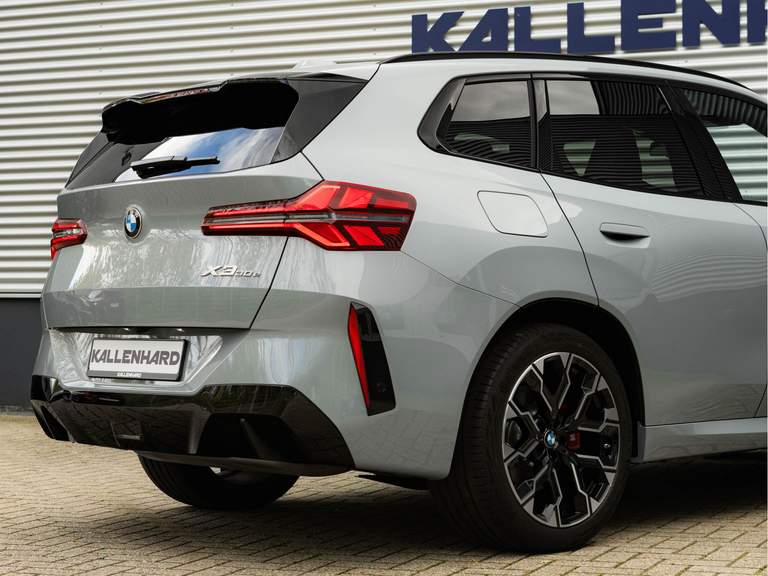 BMW BMW