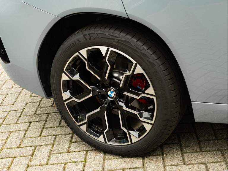 BMW BMW