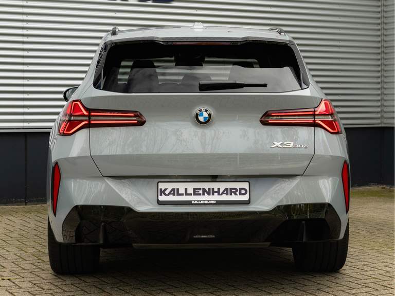 BMW BMW
