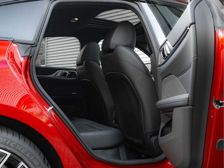 BMW BMW