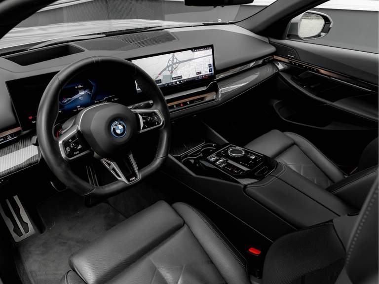 BMW BMW
