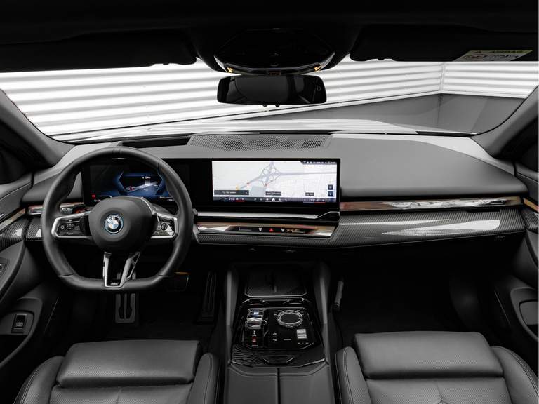 BMW BMW