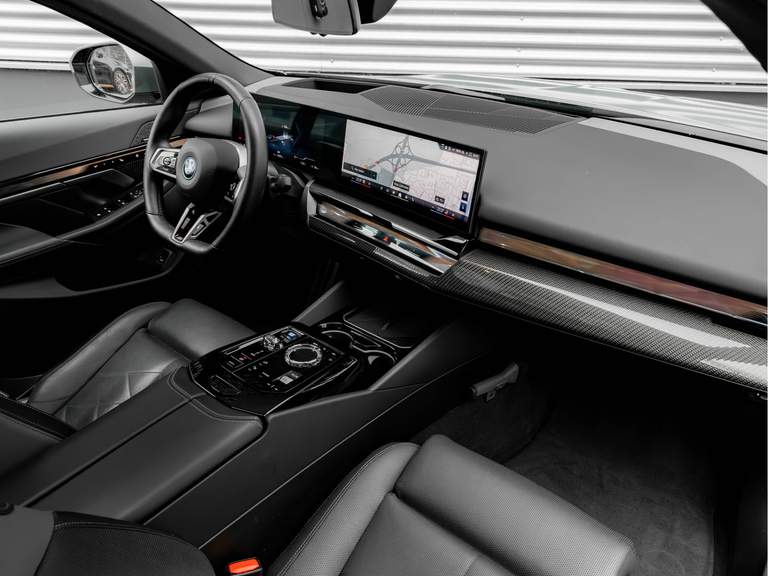 BMW BMW
