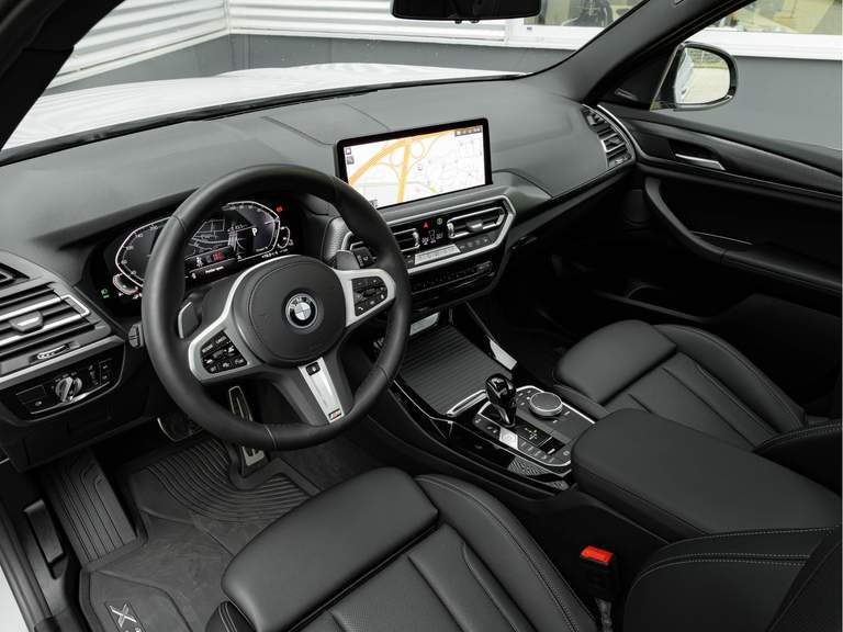 BMW BMW