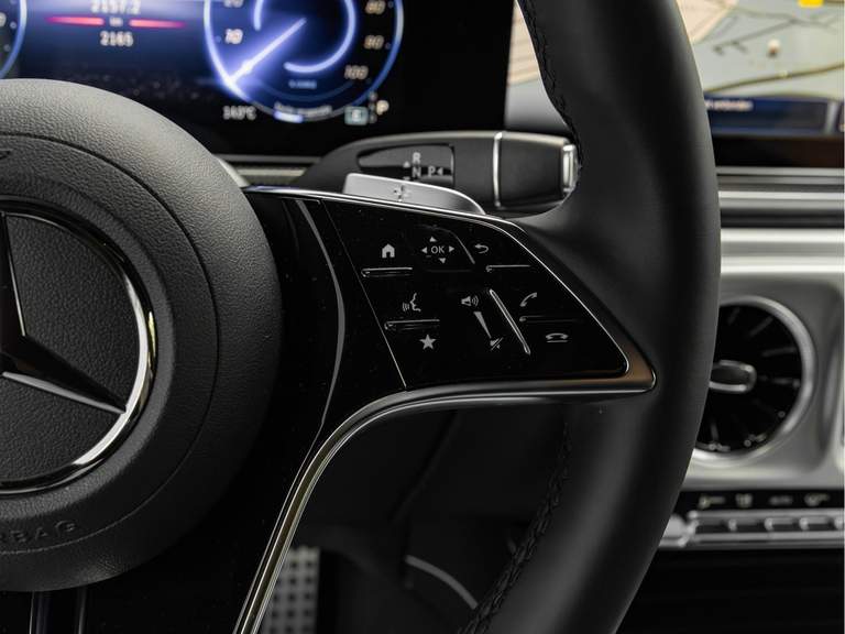 Mercedes-Benz Mercedes-Benz