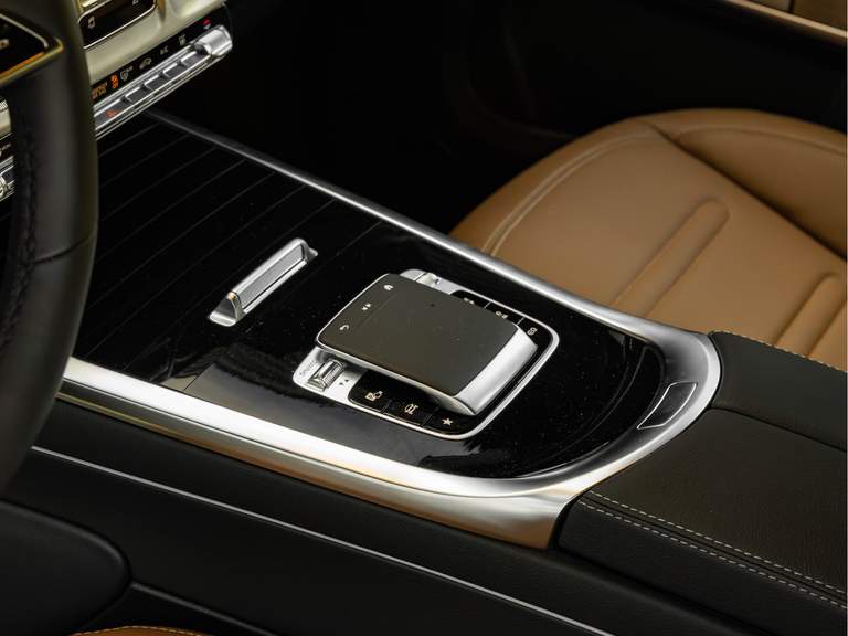Mercedes-Benz Mercedes-Benz