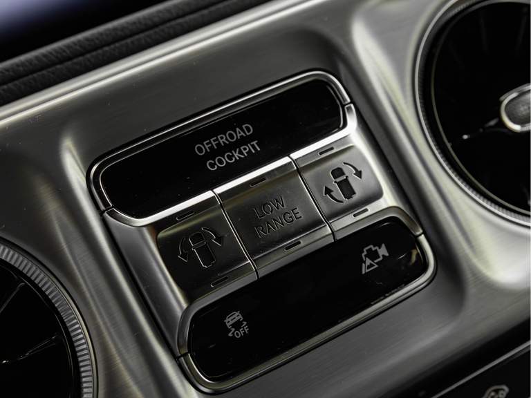 Mercedes-Benz Mercedes-Benz
