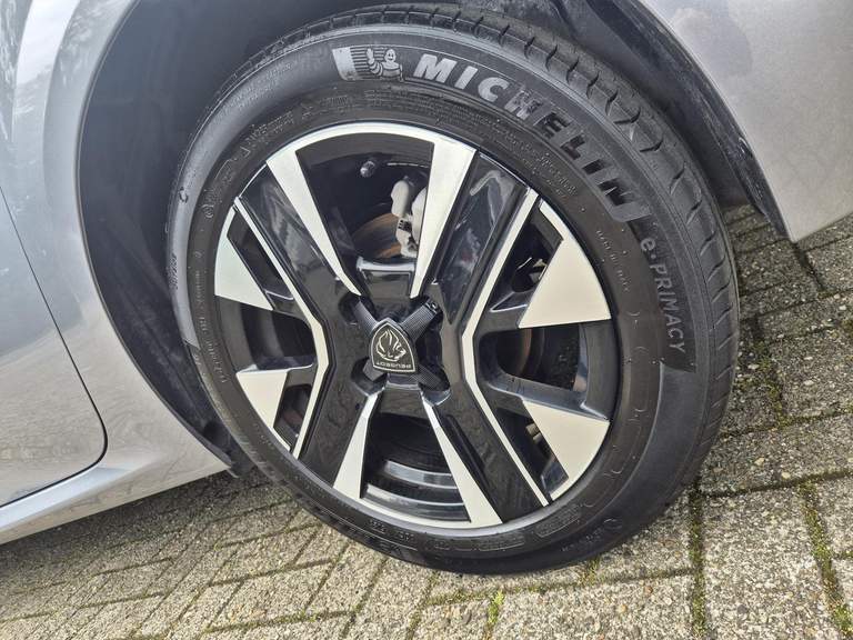 Peugeot Peugeot