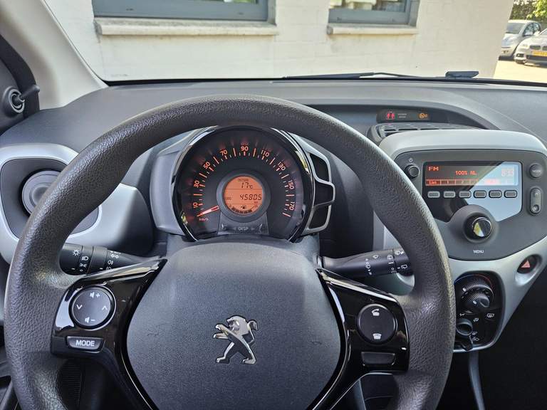 Peugeot