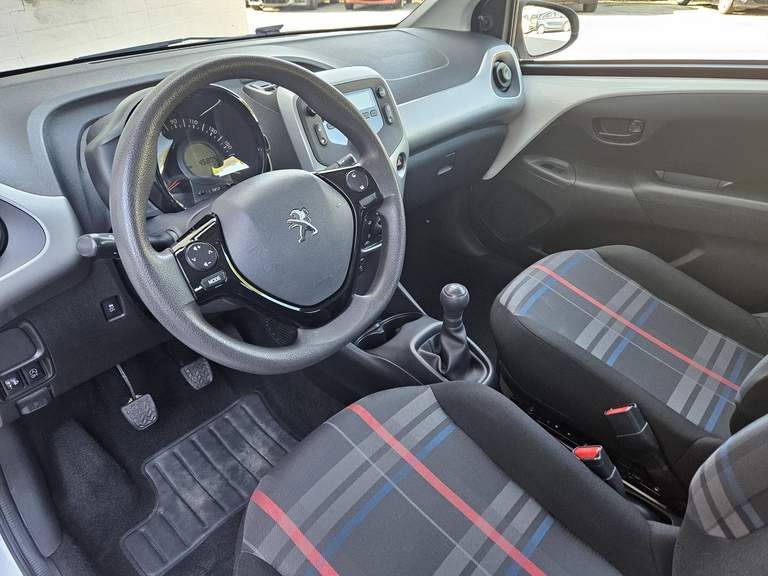 Peugeot