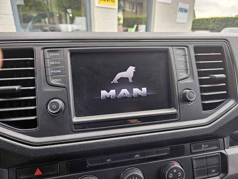 MAN