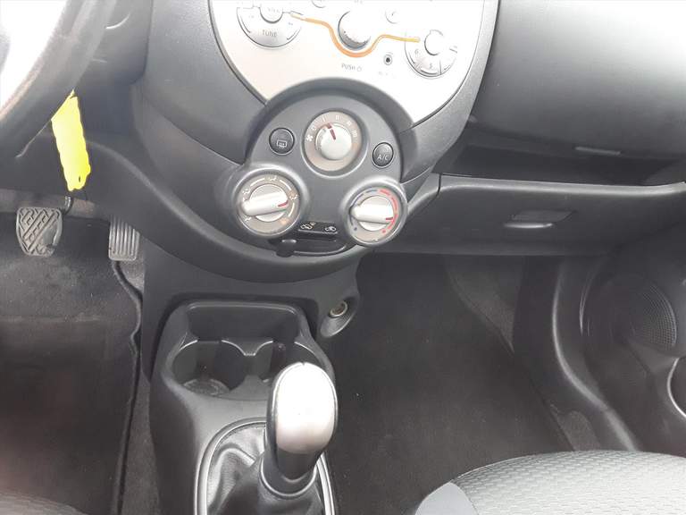 Nissan Nissan