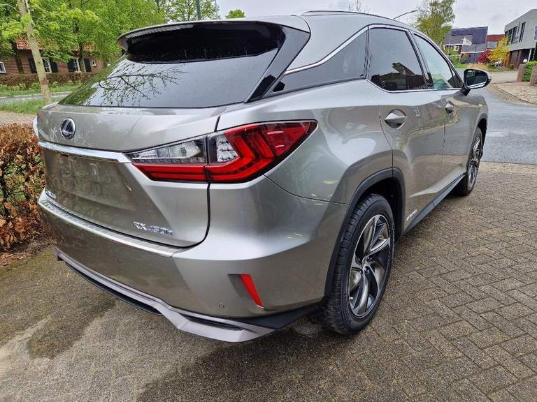 Lexus
