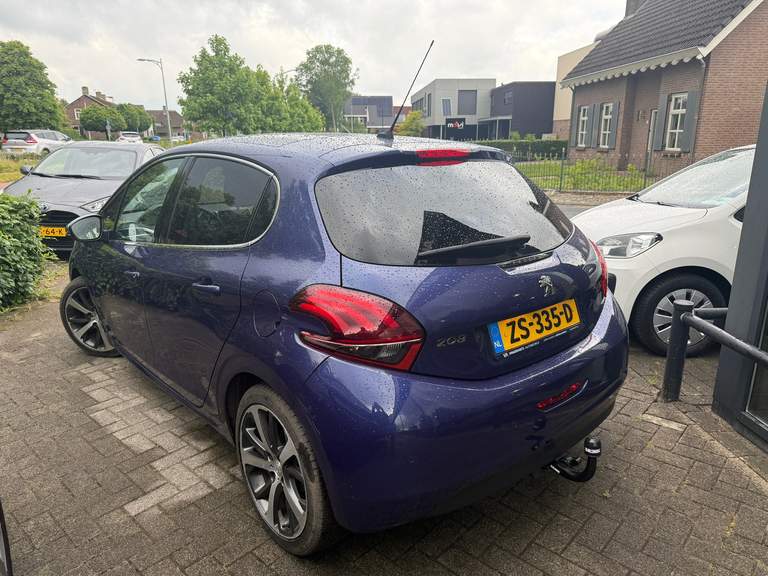 Peugeot Peugeot