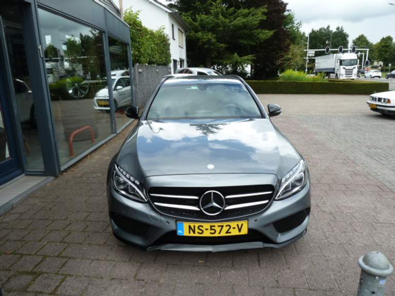 Mercedes-Benz Mercedes-Benz