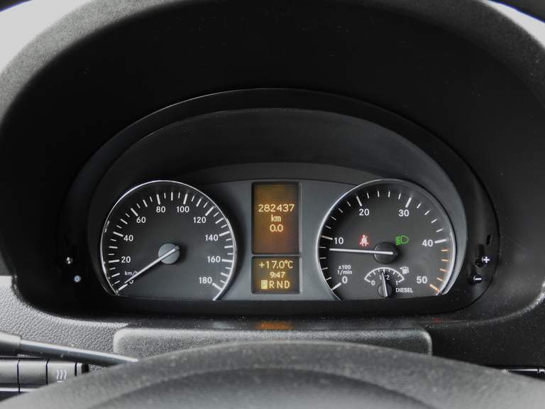 Mercedes-Benz Mercedes-Benz
