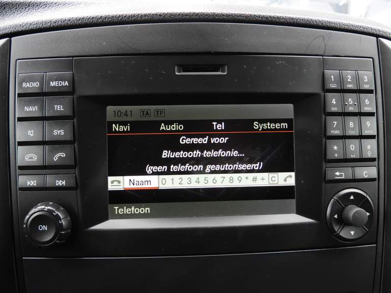 Mercedes-Benz Mercedes-Benz