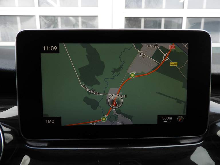 Mercedes-Benz Mercedes-Benz