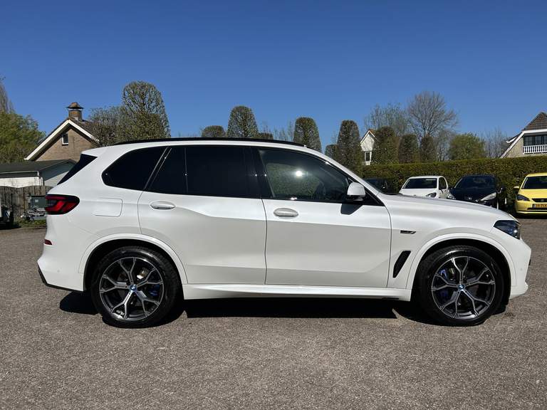 BMW BMW