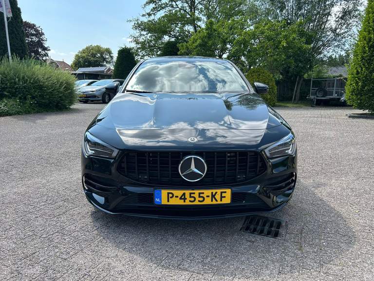 Mercedes-Benz Mercedes-Benz