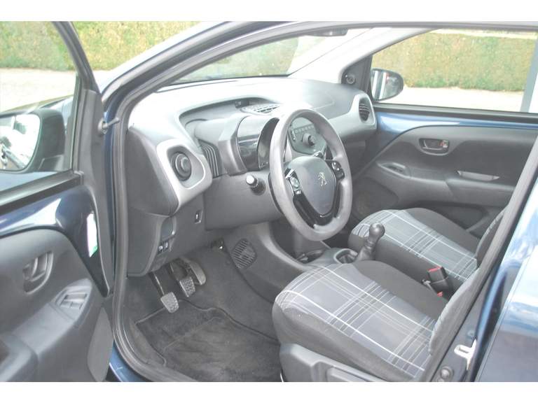 Peugeot