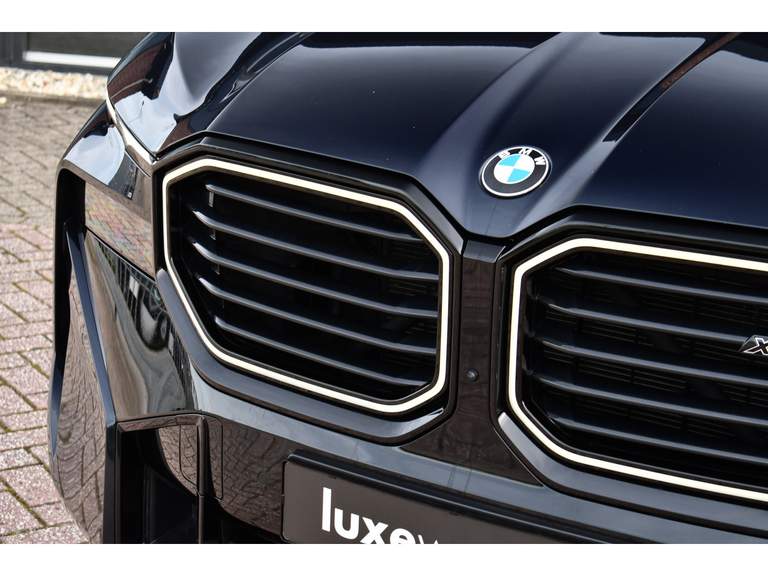 BMW BMW