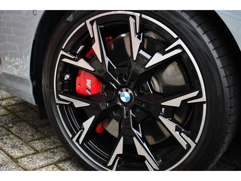 BMW BMW