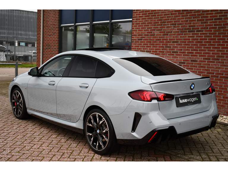 BMW BMW