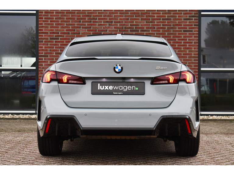 BMW BMW