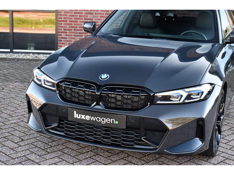 BMW BMW