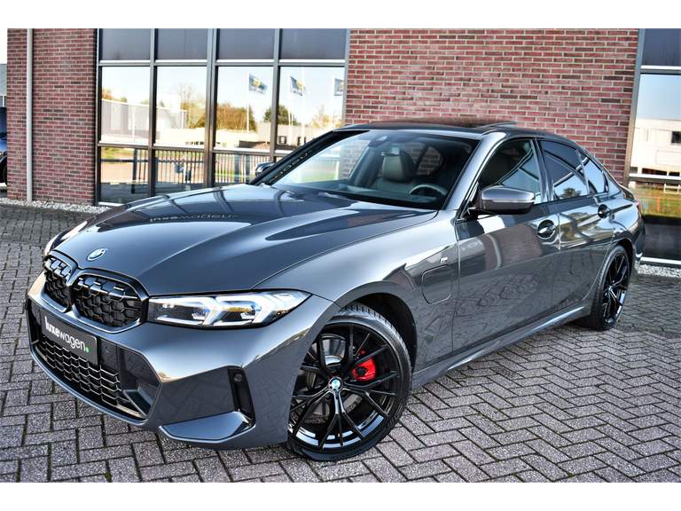 BMW BMW