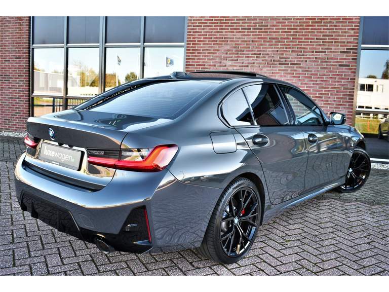 BMW BMW