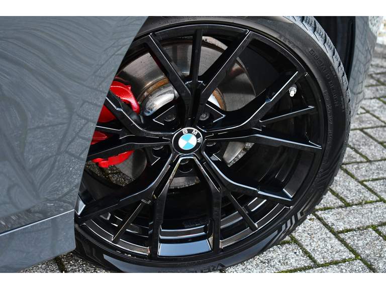 BMW BMW