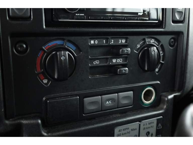 Land Rover Land Rover