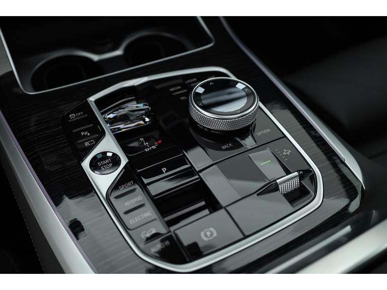 BMW BMW