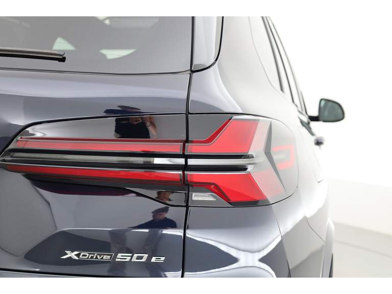 BMW BMW
