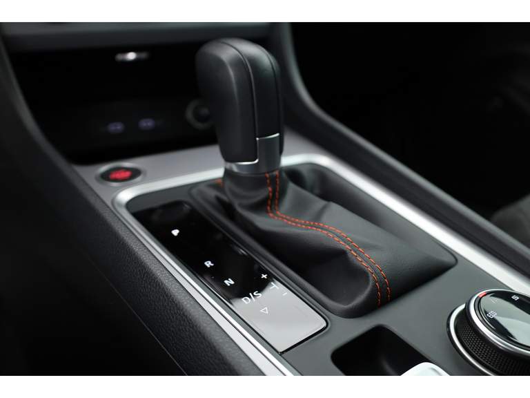 SEAT SEAT