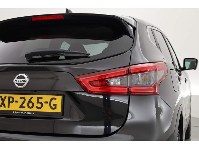 Nissan Nissan