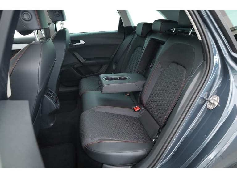 SEAT SEAT