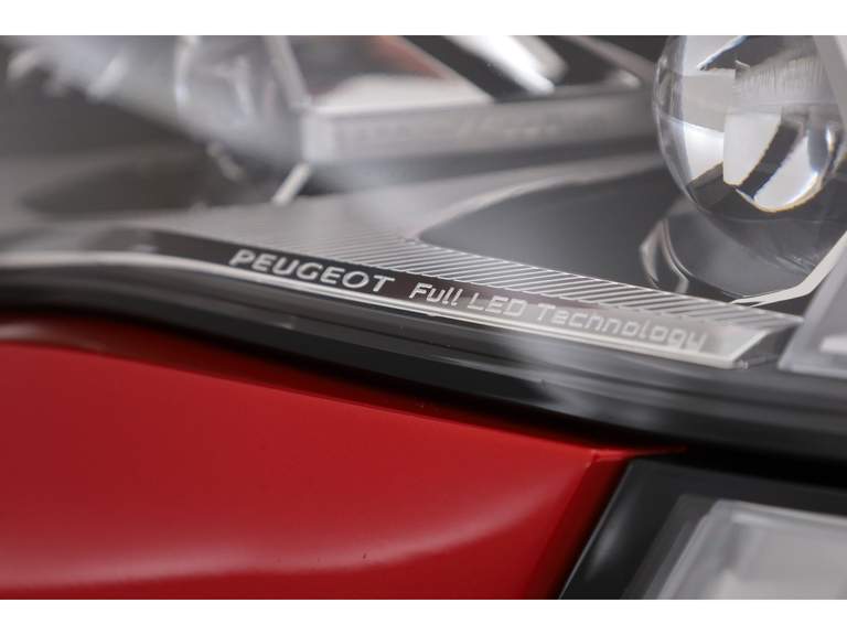 Peugeot Peugeot