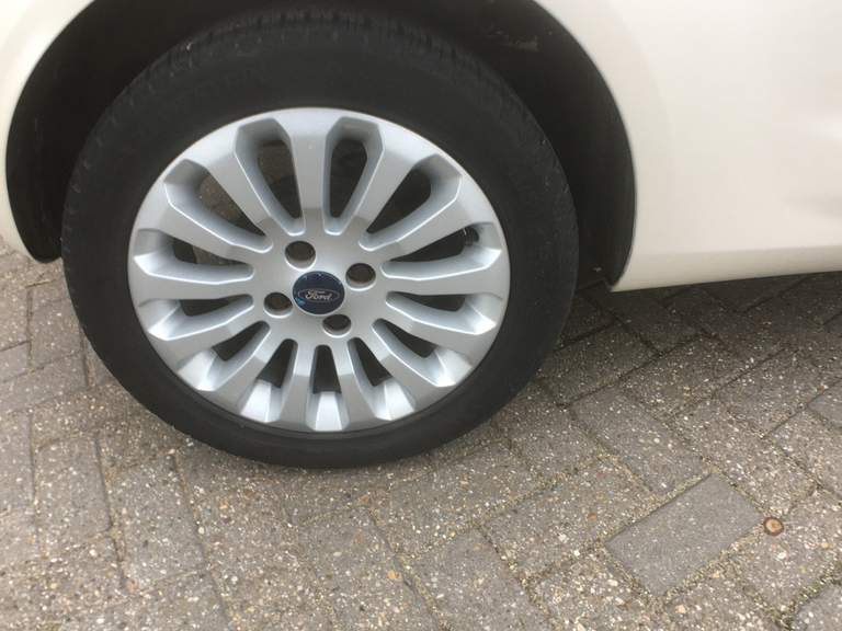 Ford Ford