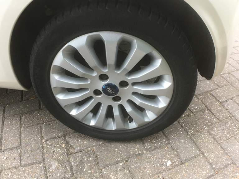 Ford Ford