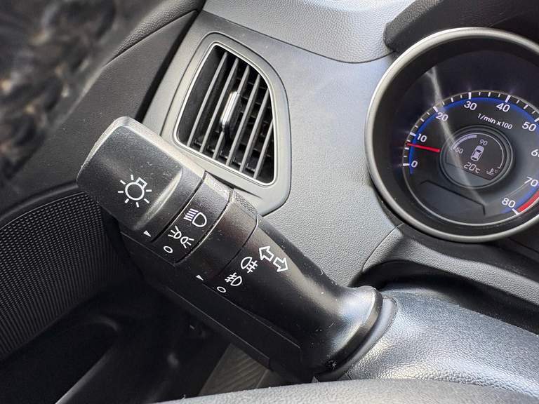 Hyundai Hyundai