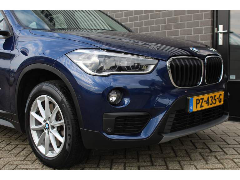 BMW BMW