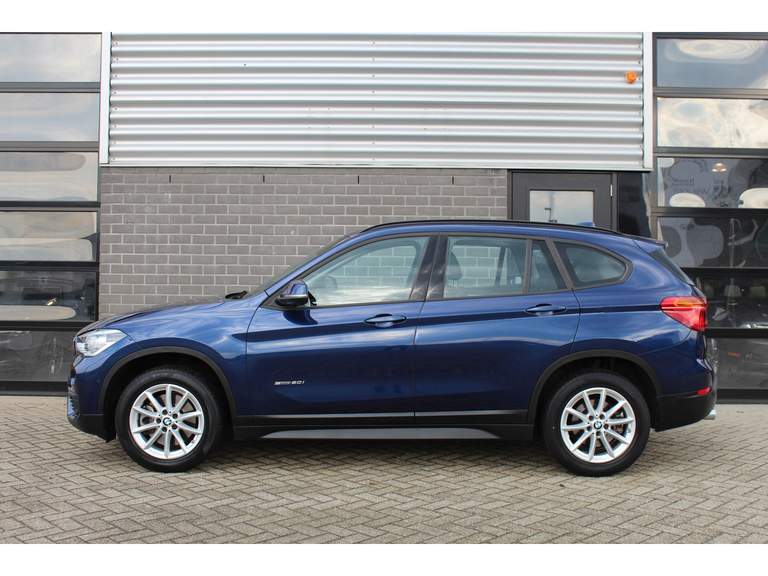 BMW BMW